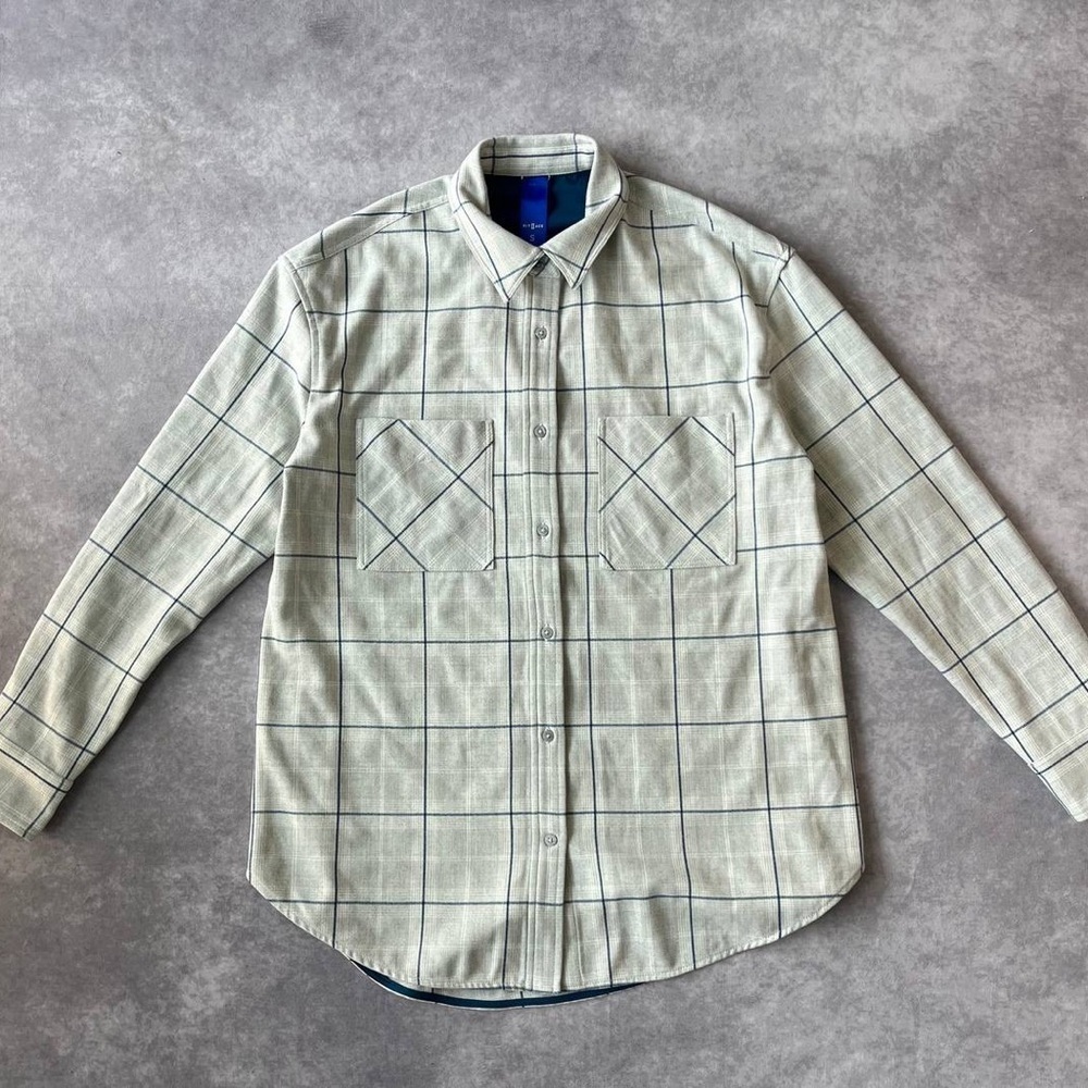Kit and Ace Women’s Plaid Button-Up Shirt Size S